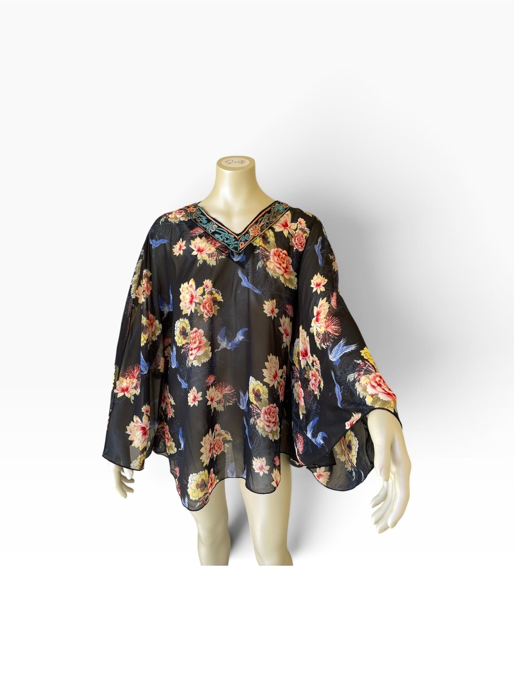 Handmade Woven Chiffon Floral Printed Metallic V-neck Poncho